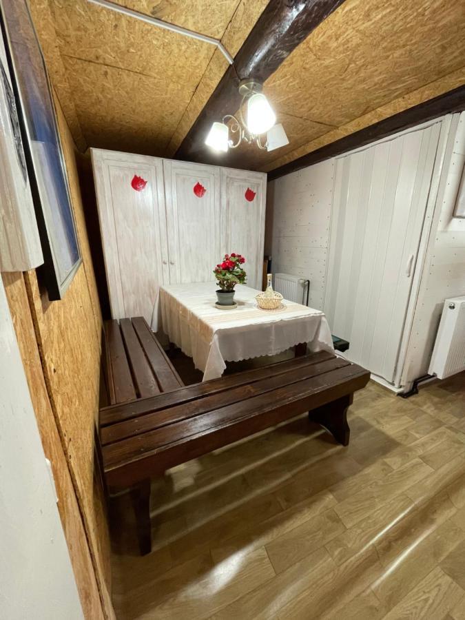 Fitod Casa De Oaspeti Cristina מראה חיצוני תמונה